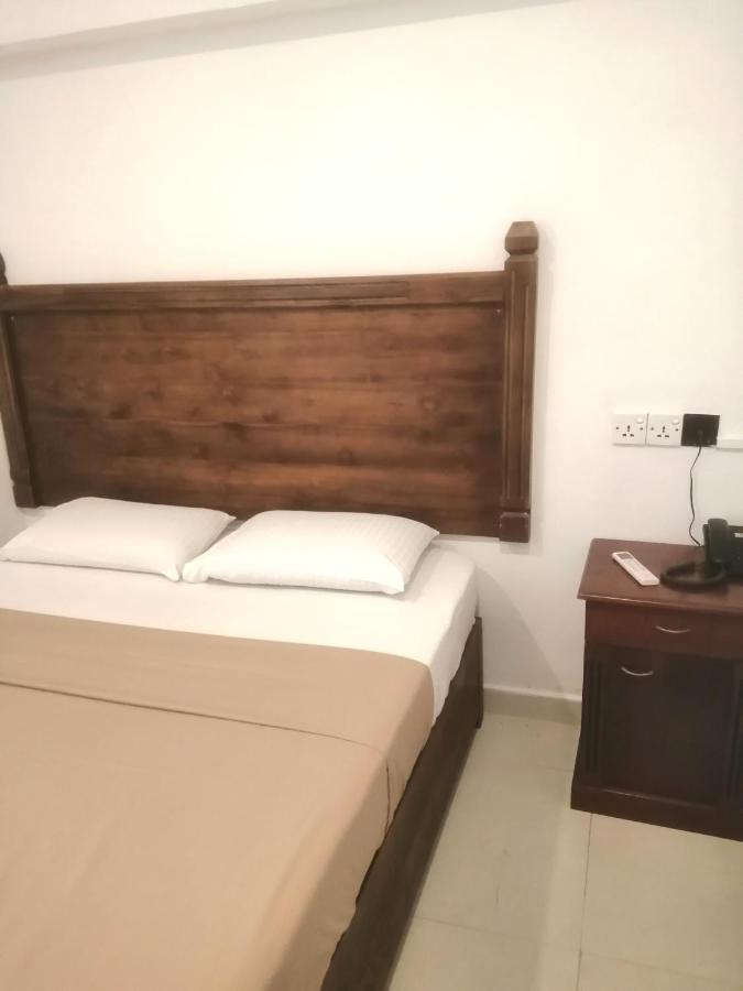 Aca Accommodation 콜롬보 외부 사진