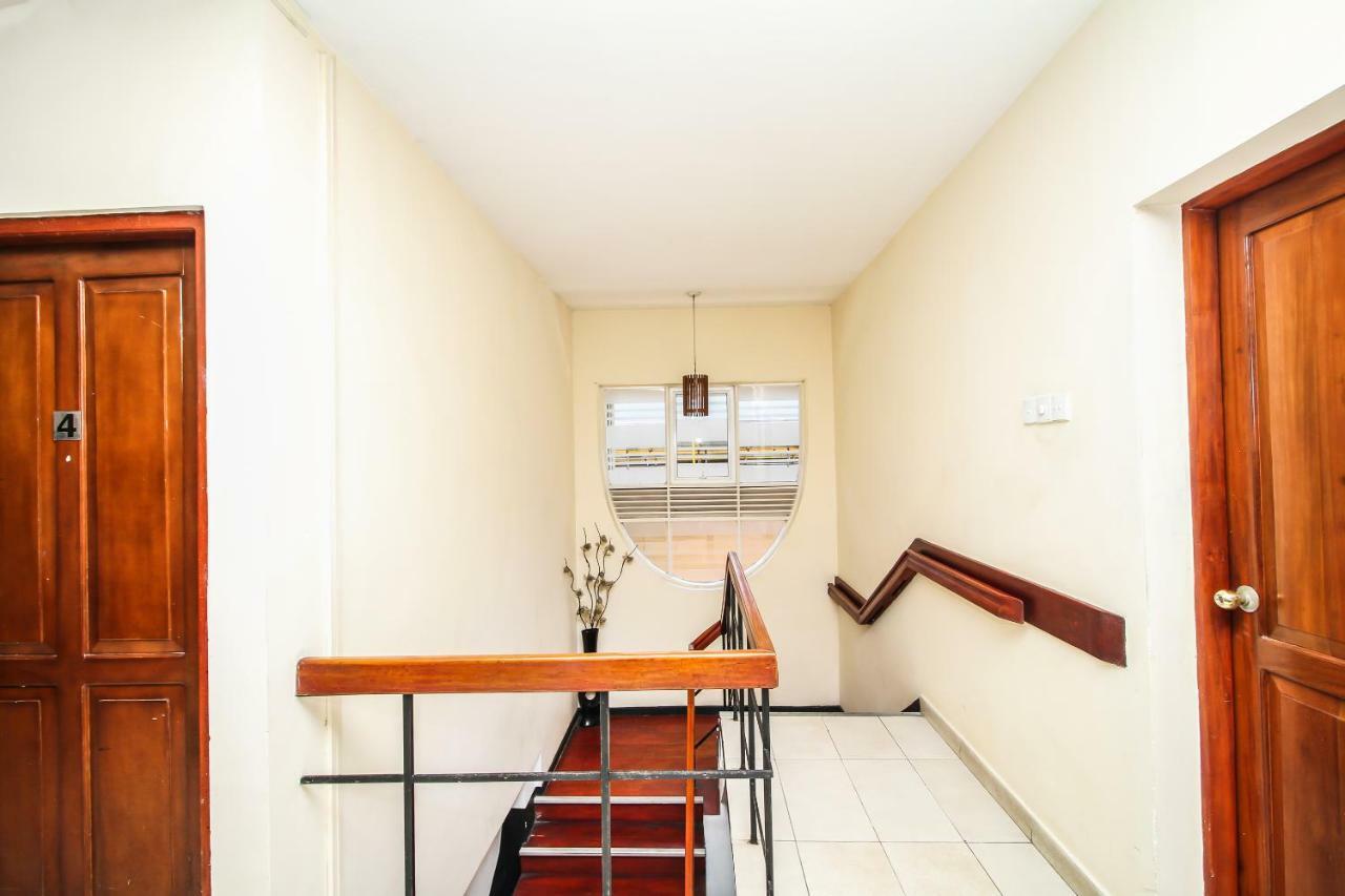 Aca Accommodation 콜롬보 외부 사진